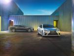 Lexus LS500 2017 года (NA)